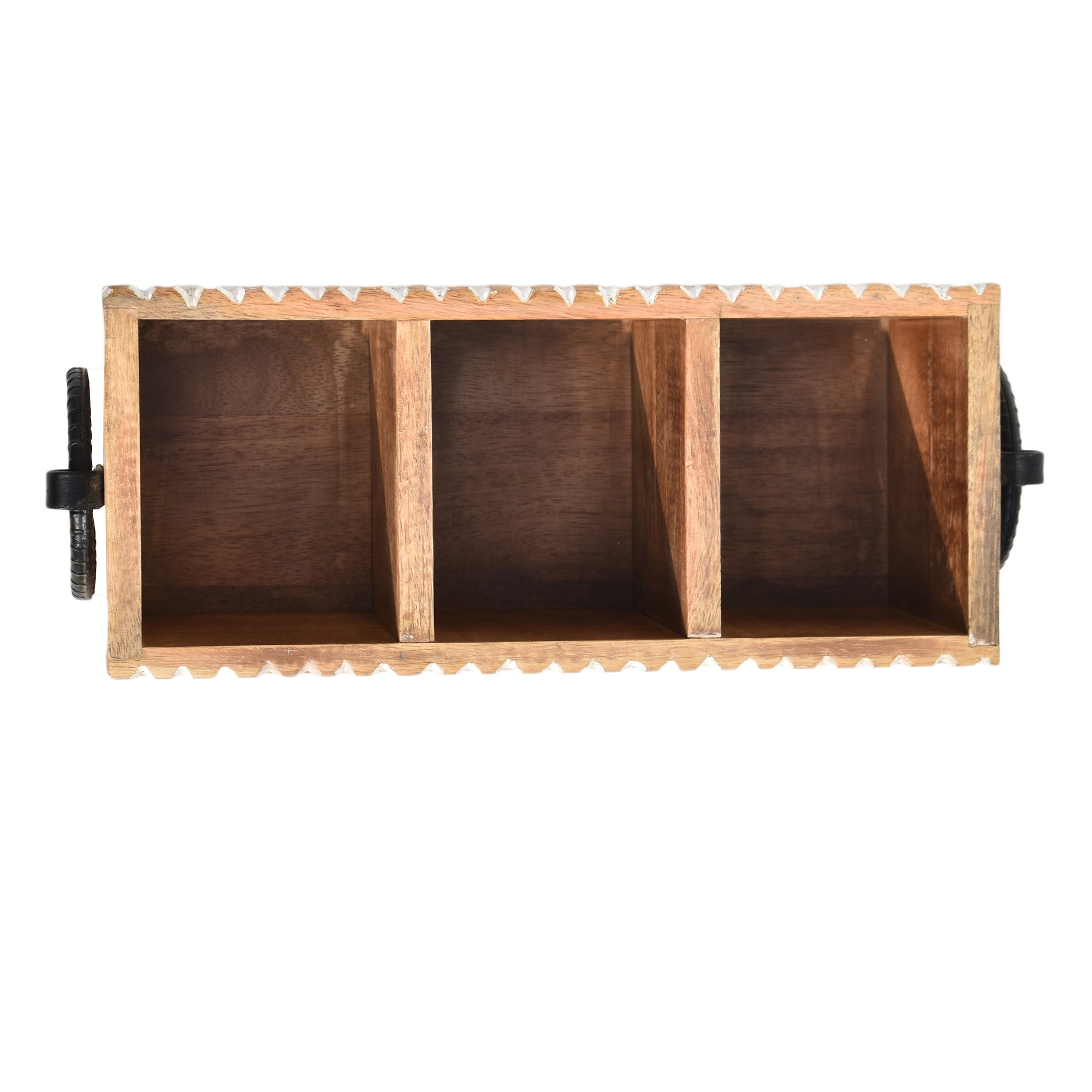 Beaded  design Wooden Carved Caddy