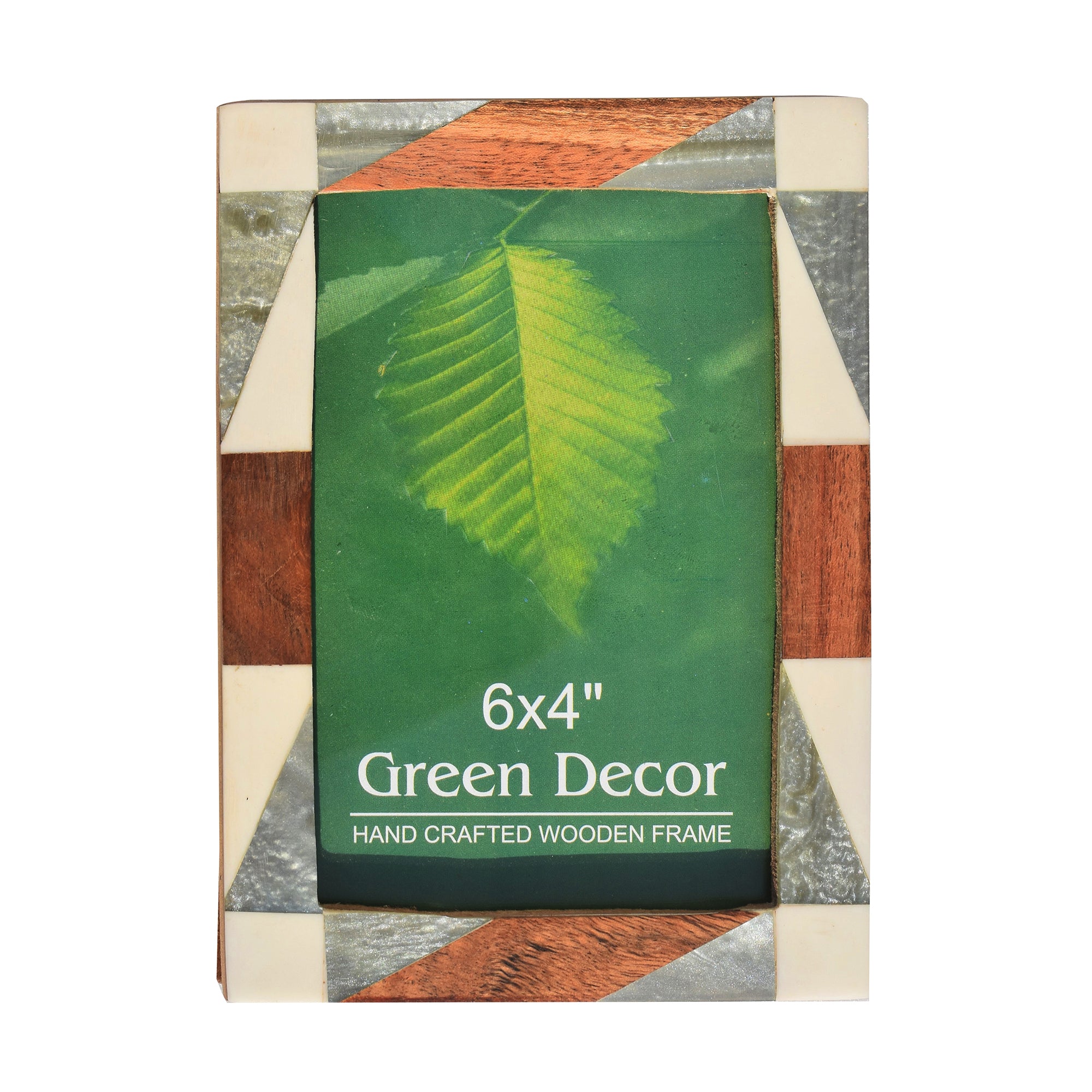 Checkered Handcrafted Resin Photo Frame -  Elegant Wooden Frame