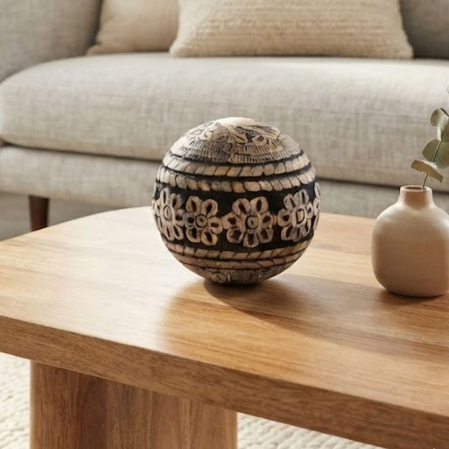 Black Natural Mango Wooden Orbs | 10x10 CM | Decorative Gift