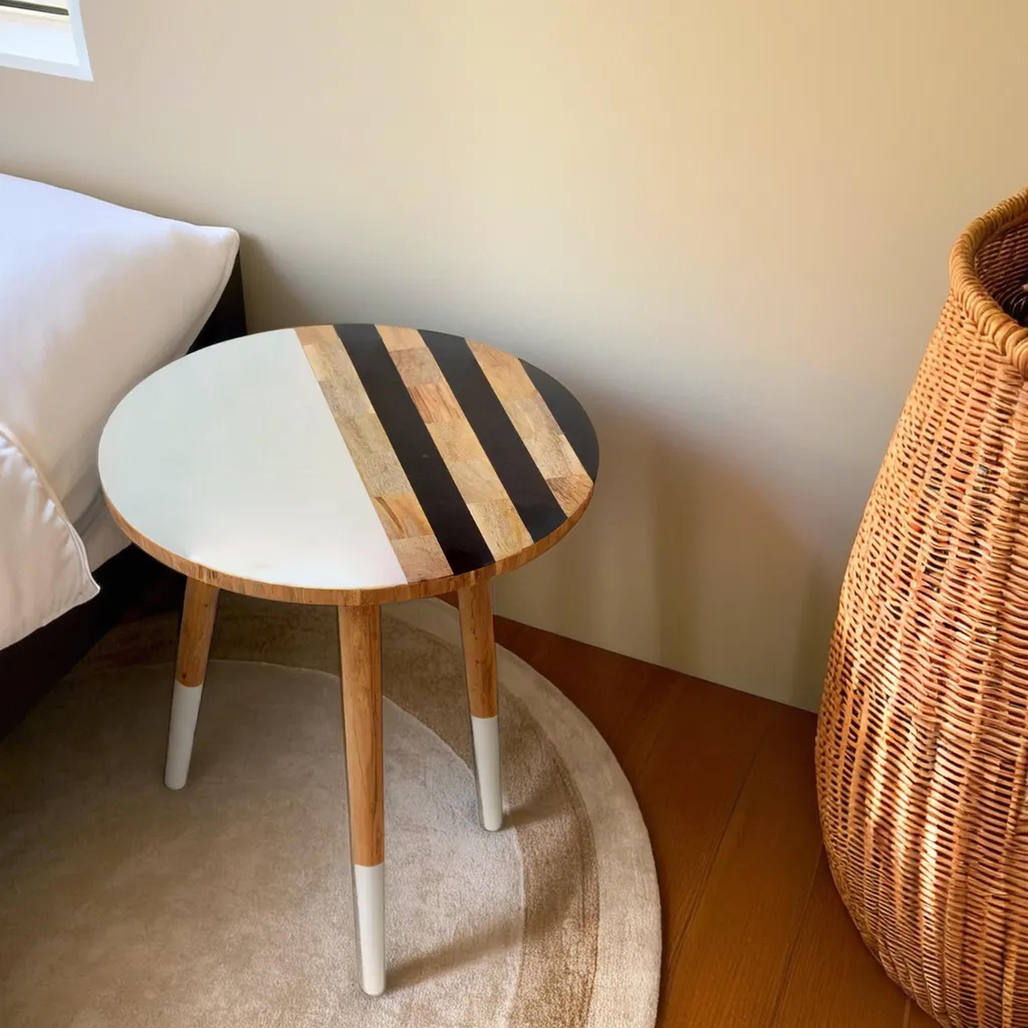 Stripe split design Resin Wooden Table