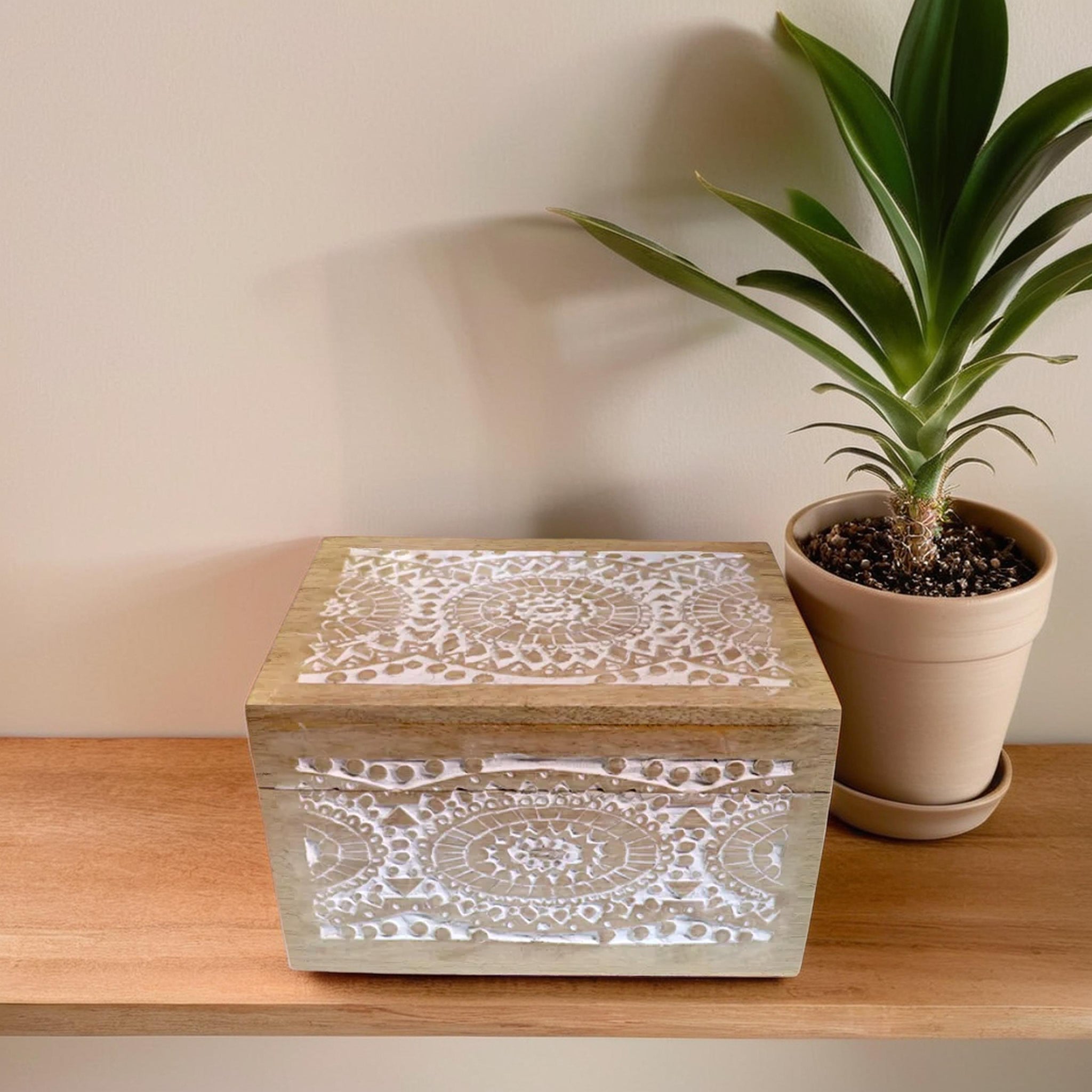 wooden Carved Wooden Box (8.5X6X5.5)