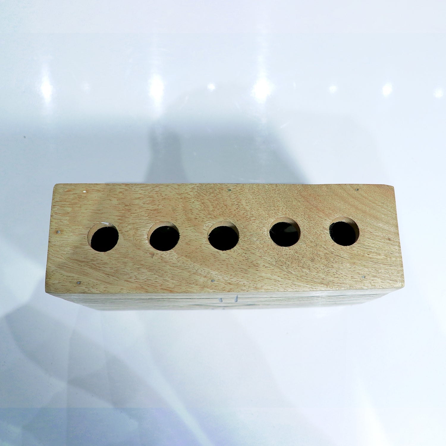 Wooden Line art carved make up brush holder