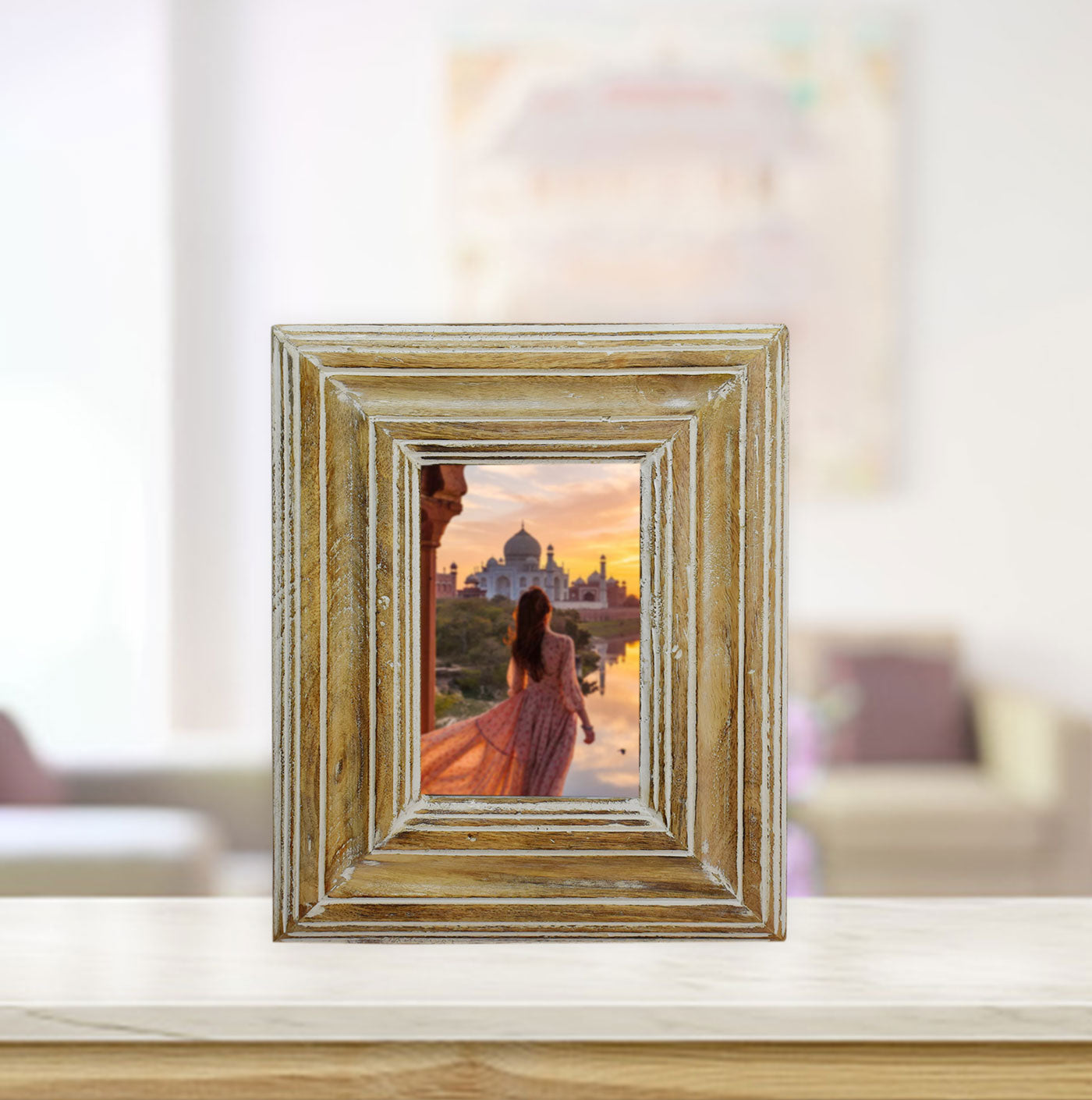 Wooden Carved Antique Photo Frame (GD1542)