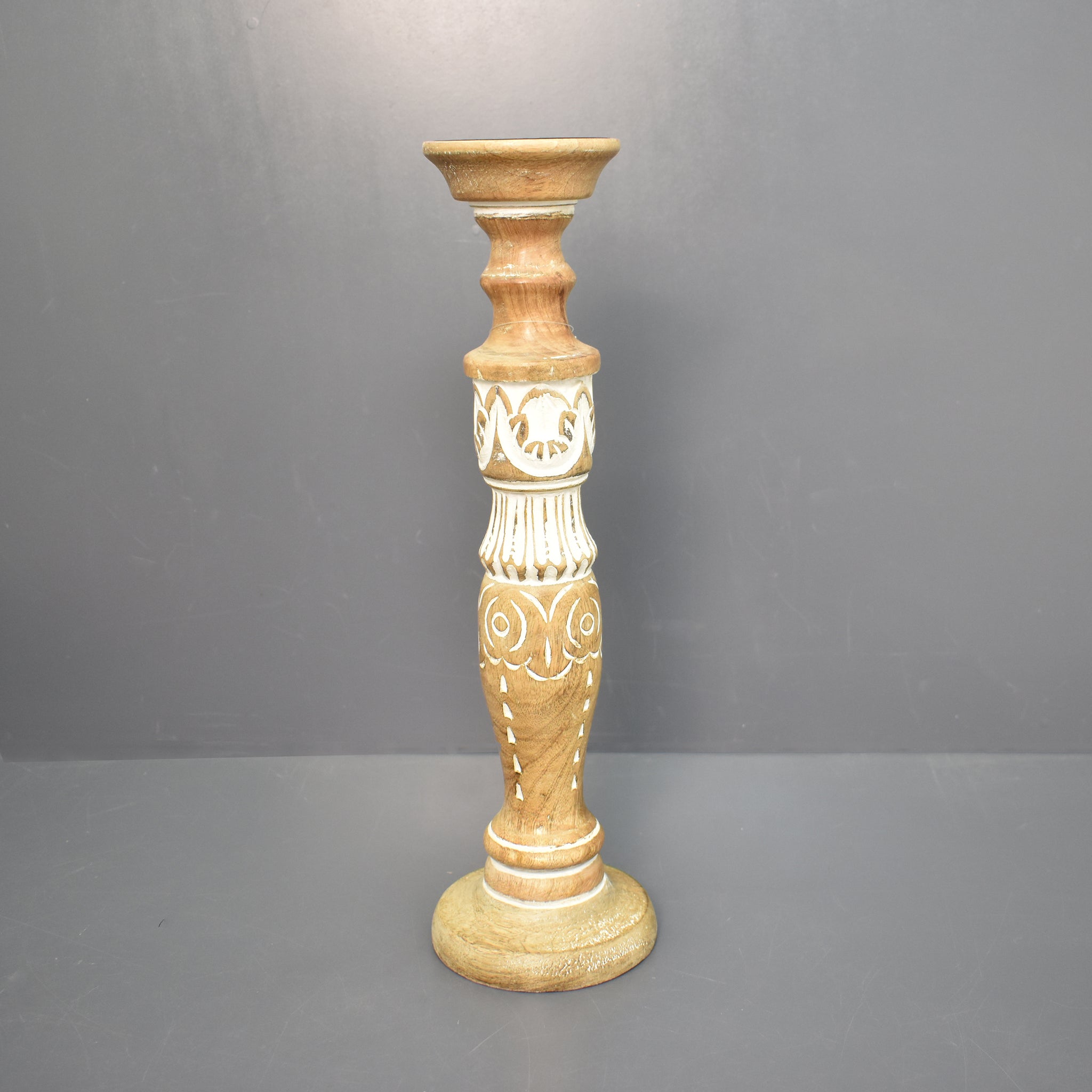 Wooden Carved Antique Candle Holder (GD1915)