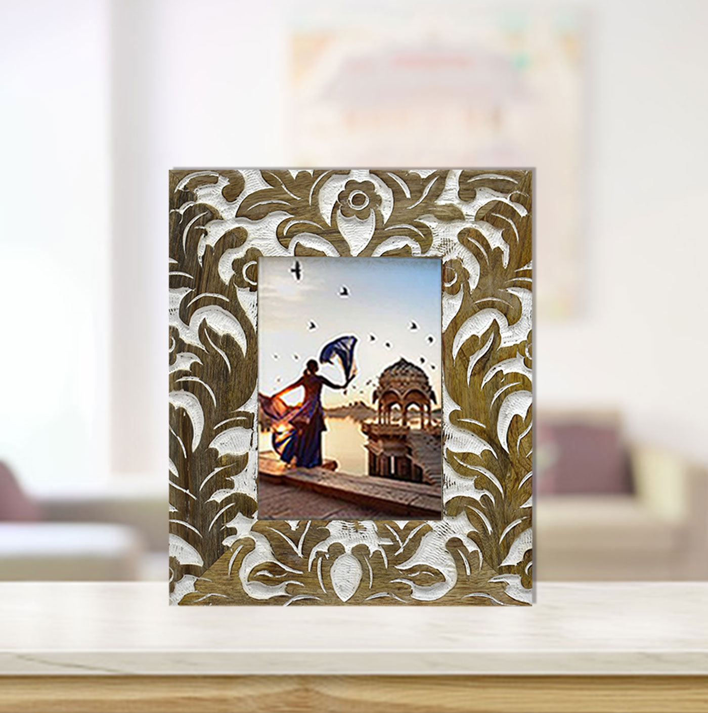 Wooden Carved Antique Photo Frame (GD1553)