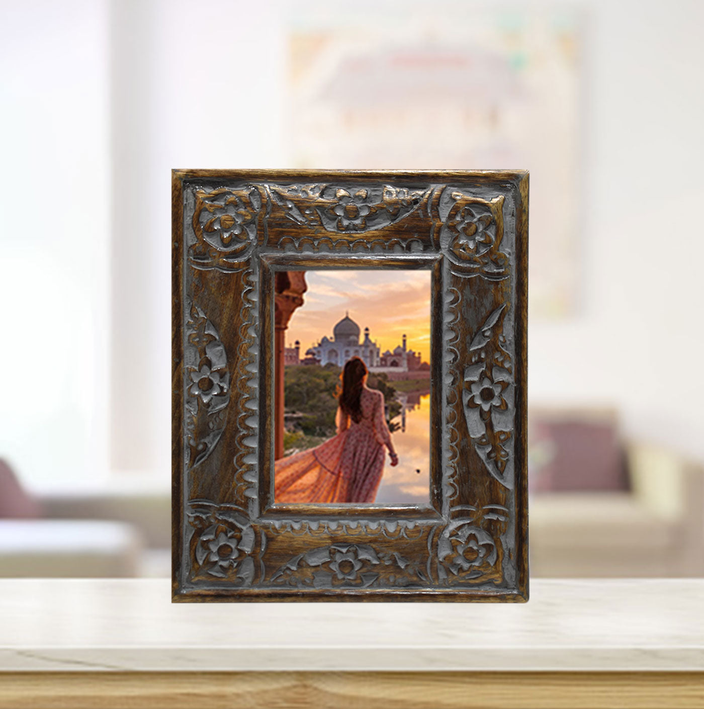 Wooden Carved Antique Photo Frame (GD1532)