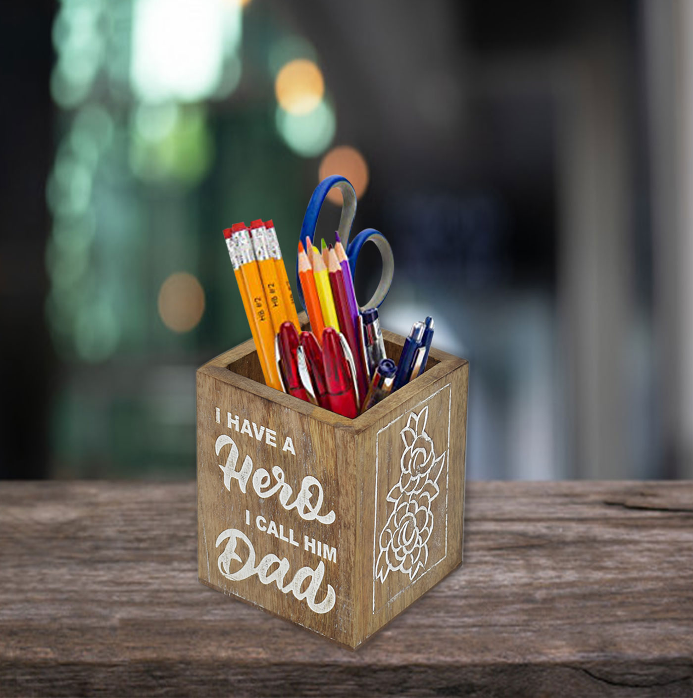 Wooden Engraved Pen Holder (GD1579)