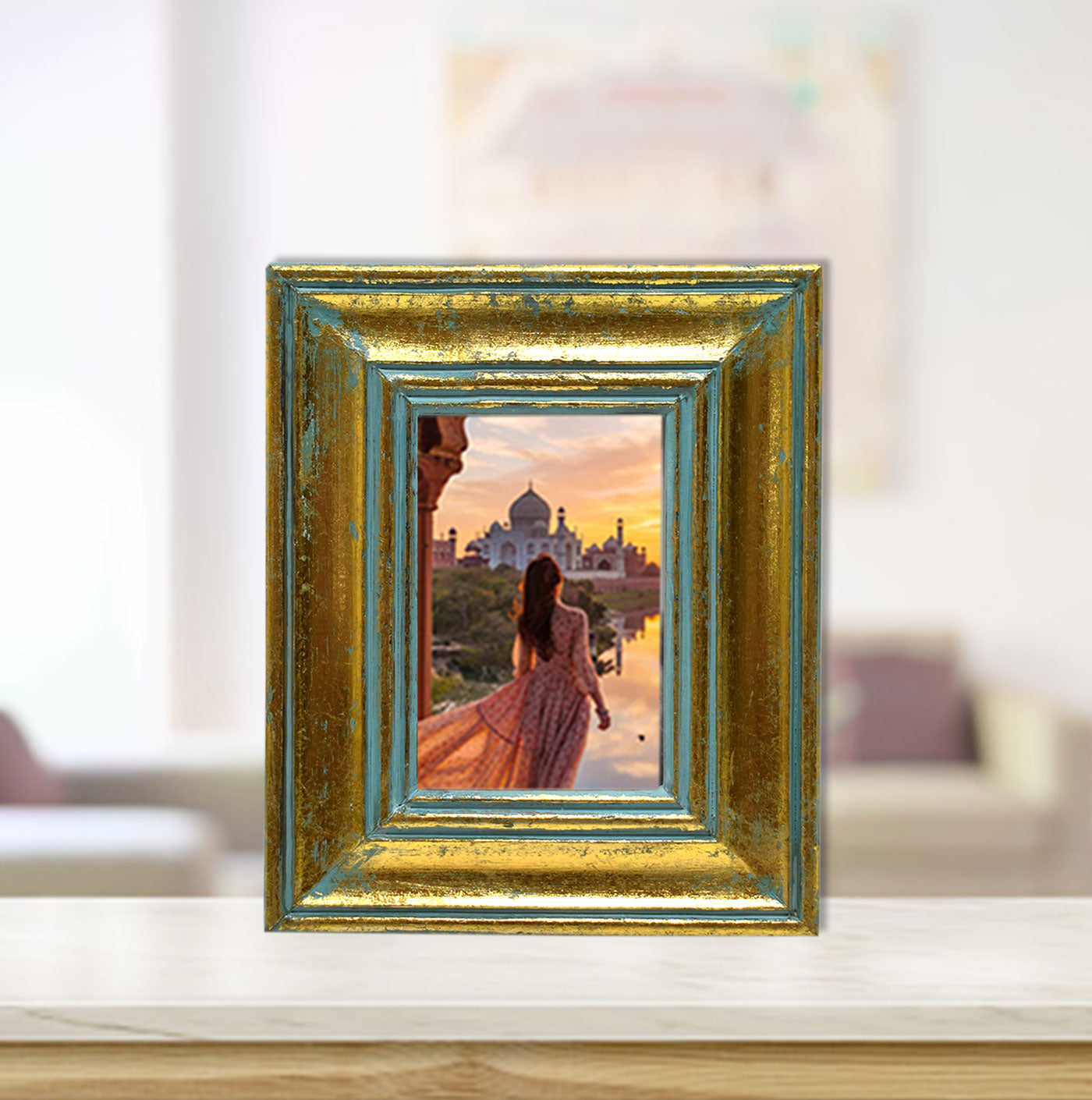 Wooden Carved Antique Photo Frame (GD1538)