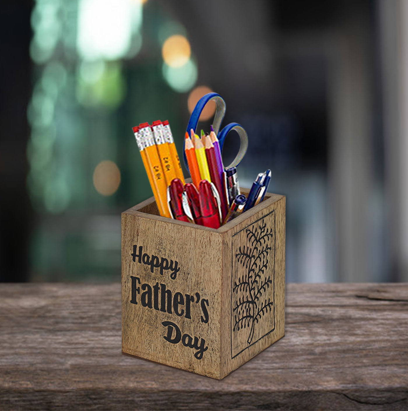 Wooden Engraved Pen Holder (GD1576)