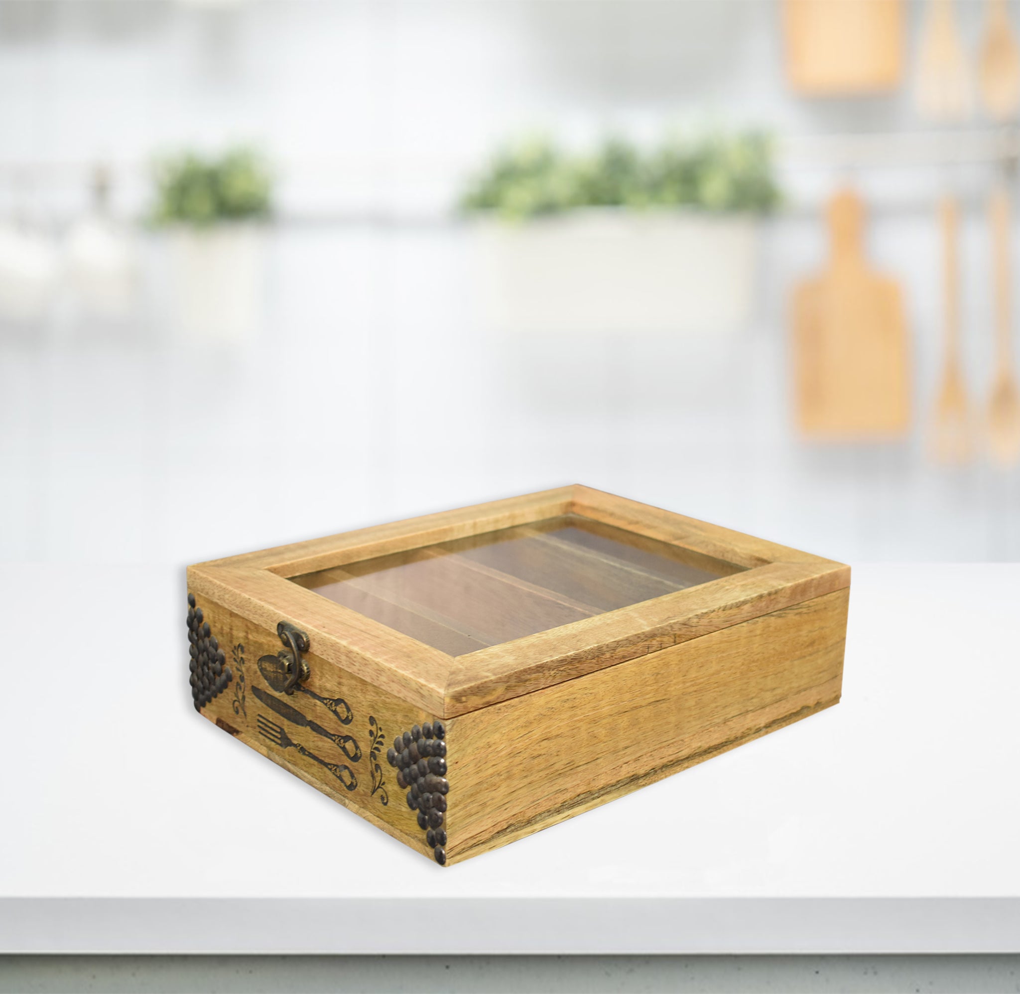 Wooden Engraved Cutlery Box with Metal Cladding (GD1832)