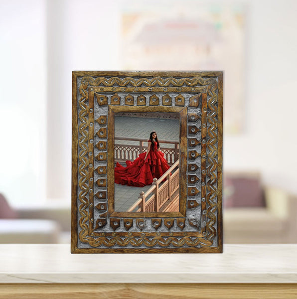 Wooden Carved Vintage Photo Frame (GD1528)
