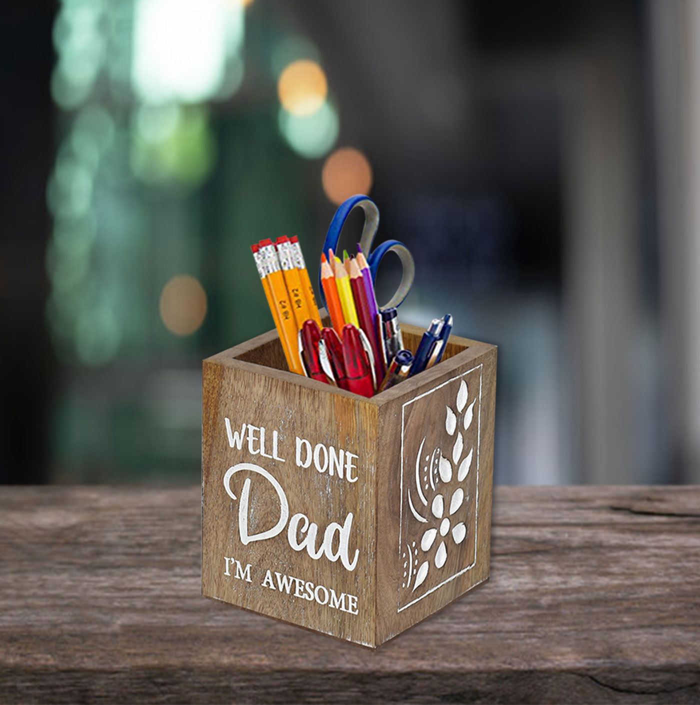 Wooden Engraved Pen Holder (GD1577)