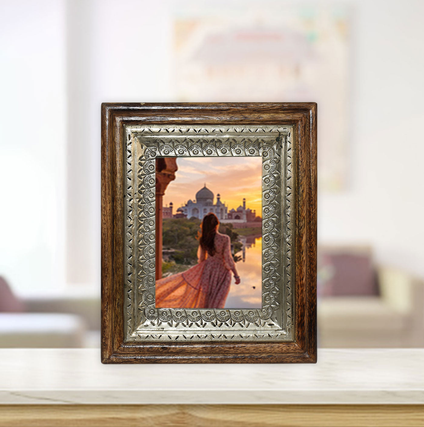 Wooden Carved Vintage Photo Frame (GD1536)