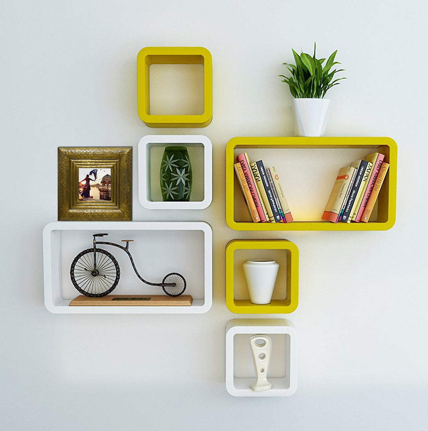 Wooden Carved Antique Photo Frame (GD1518)