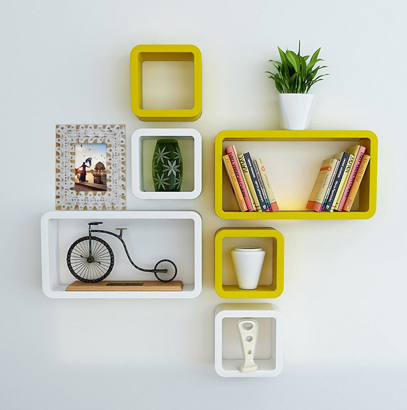 Wooden Carved Vintage Photo Frame (GD1520)