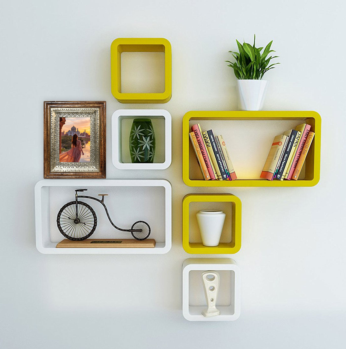 Wooden Carved Vintage Photo Frame (GD1536)