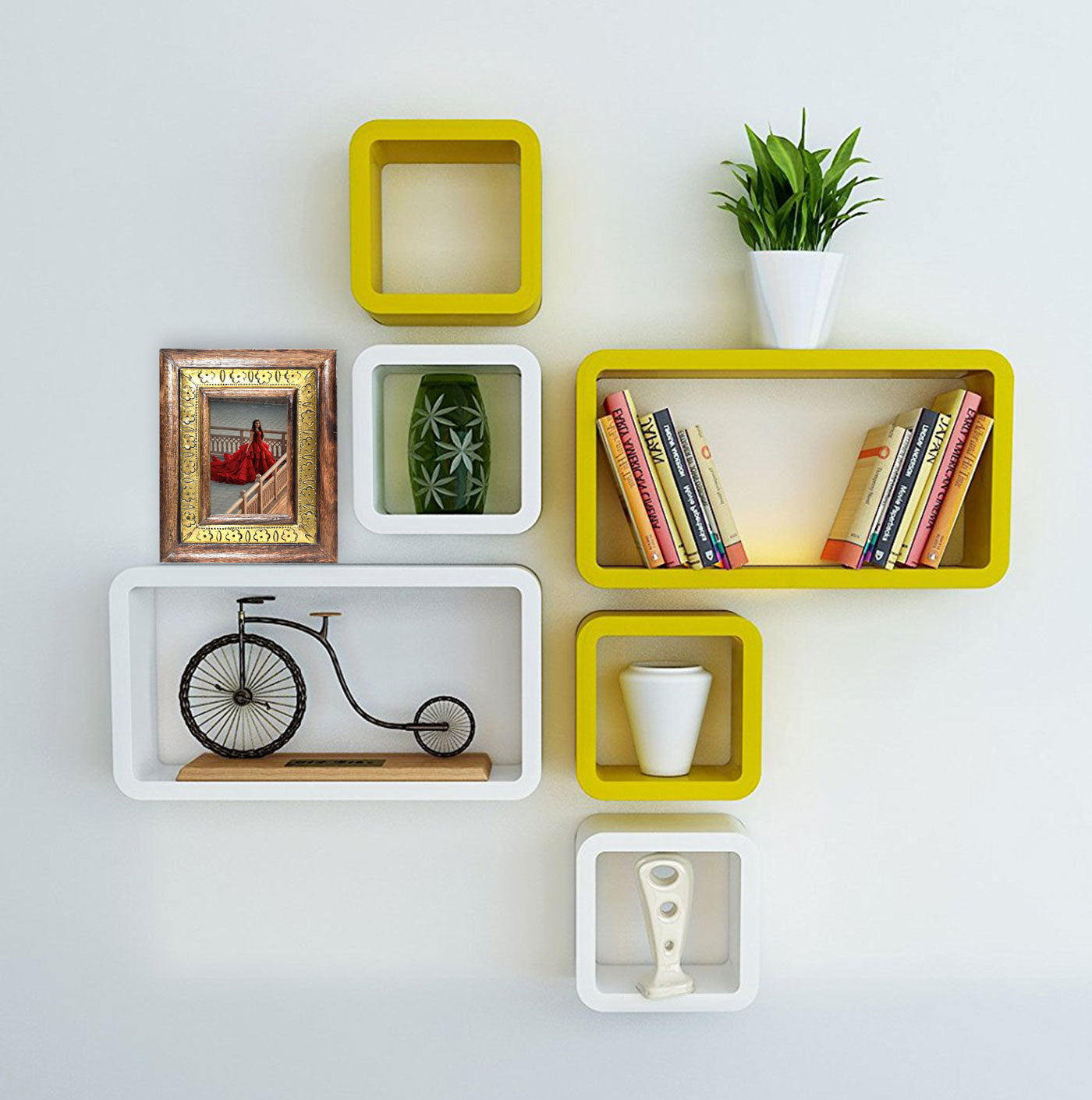 Wooden Carved Vintage Photo Frame (GD1529)