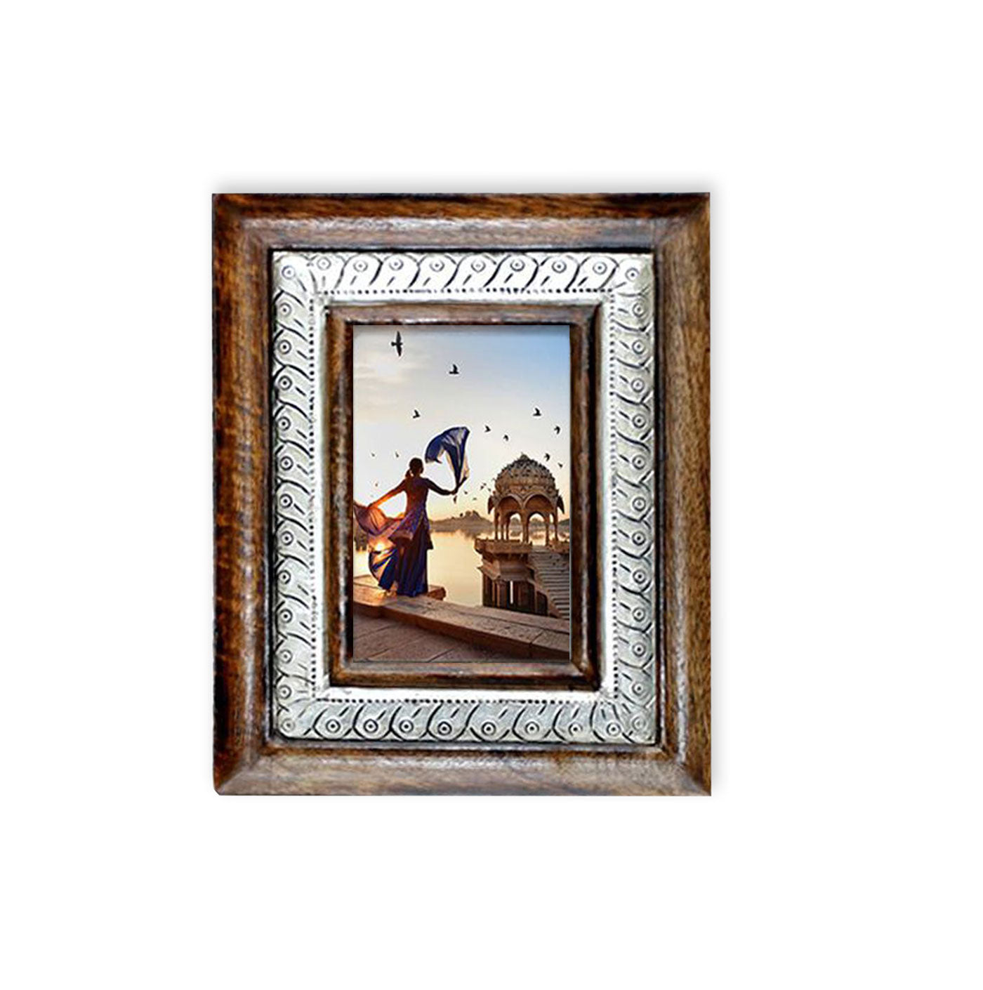 Wooden Carved Vintage Photo Frame (GD1530)