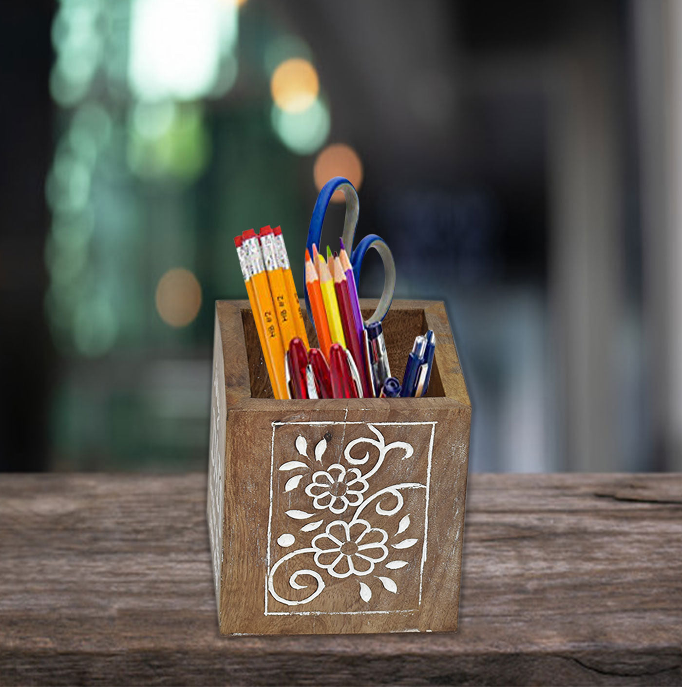 Wooden Engraved Pen Holder (GD1575)