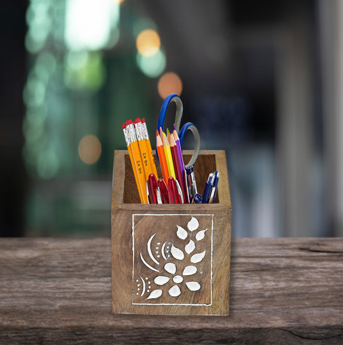 Wooden Engraved Pen Holder (GD1577)
